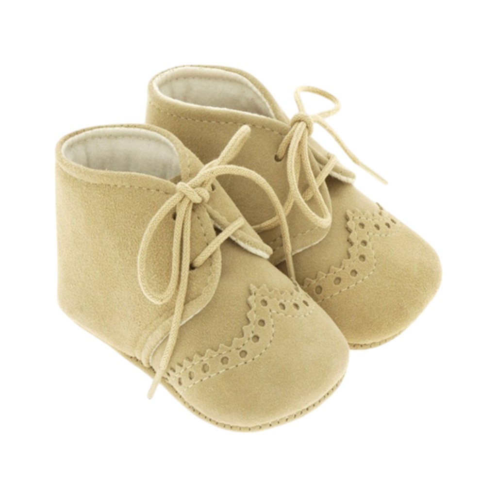 Chamois Shoes W/Scallop Stitch. Beige 17